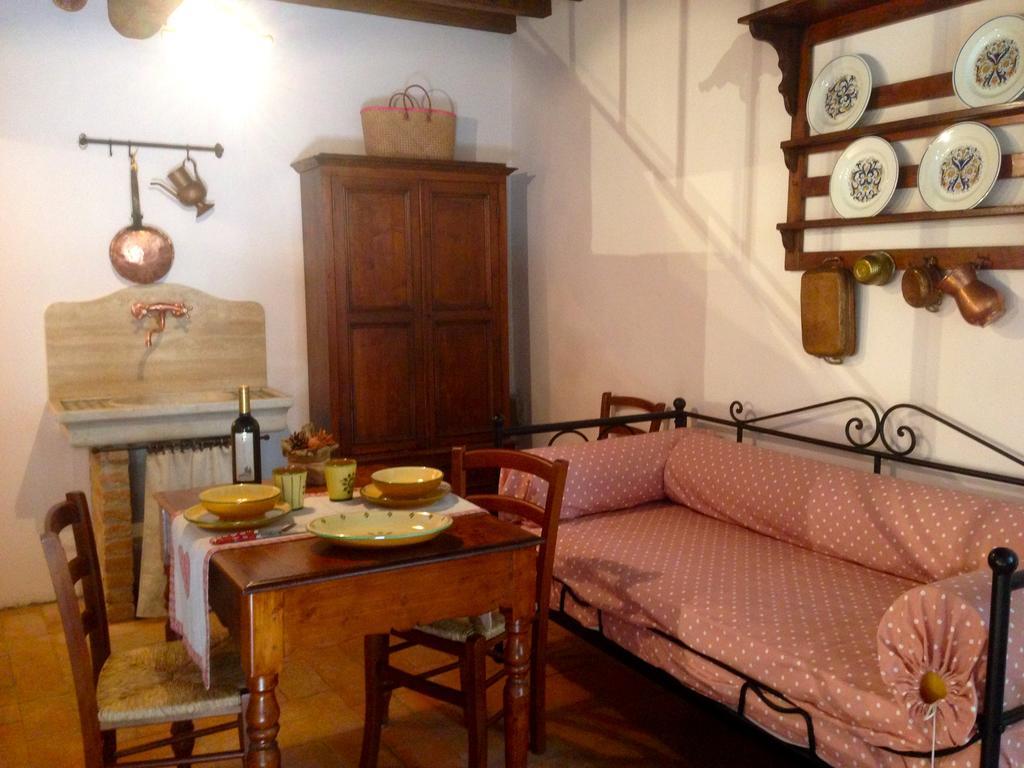 דירות Casa Mia A קורטונה חדר תמונה